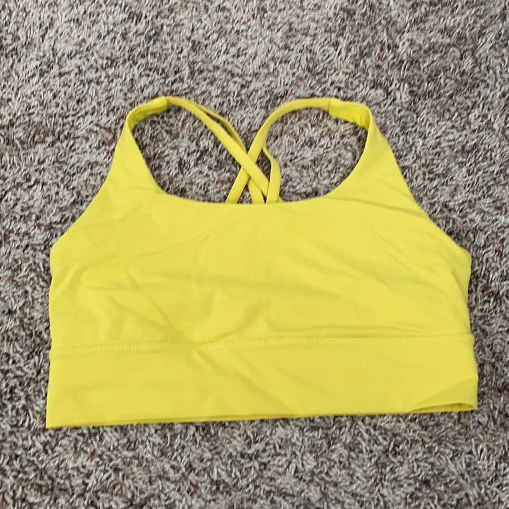 Lululemon sports bra